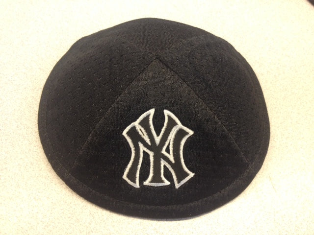New York Yankees Black and White Logo Kippah